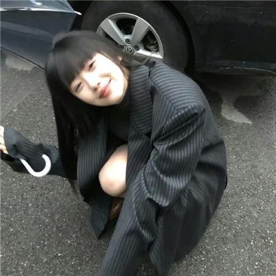 机场直击：过气明星旧照被扒，长达一周最新进展